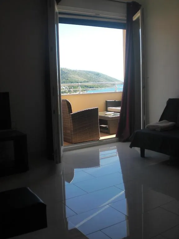 Apartmani Mia Trogir 0*,  Horvátország