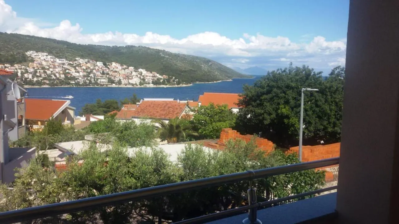 Apartman Apartmani Mia Trogir